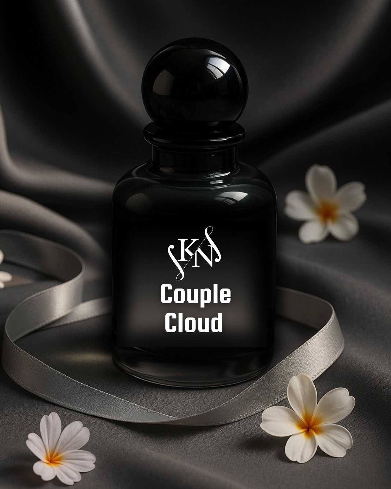 COUPLE CLOUD